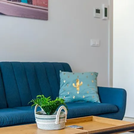 Flamenca Village & Apartment