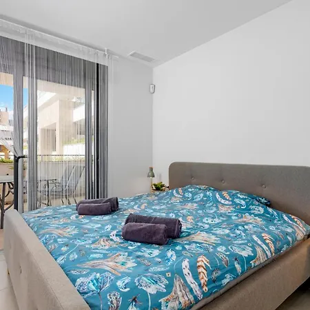 Appartement Flamenca Village & *
