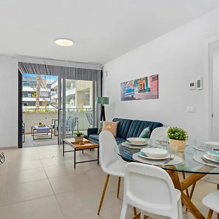 Appartement Flamenca Village & *